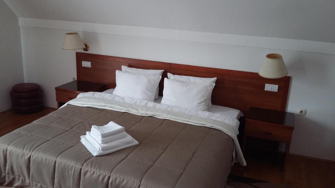 Hotel Terex Naselje Starosjedilaca Esterno foto